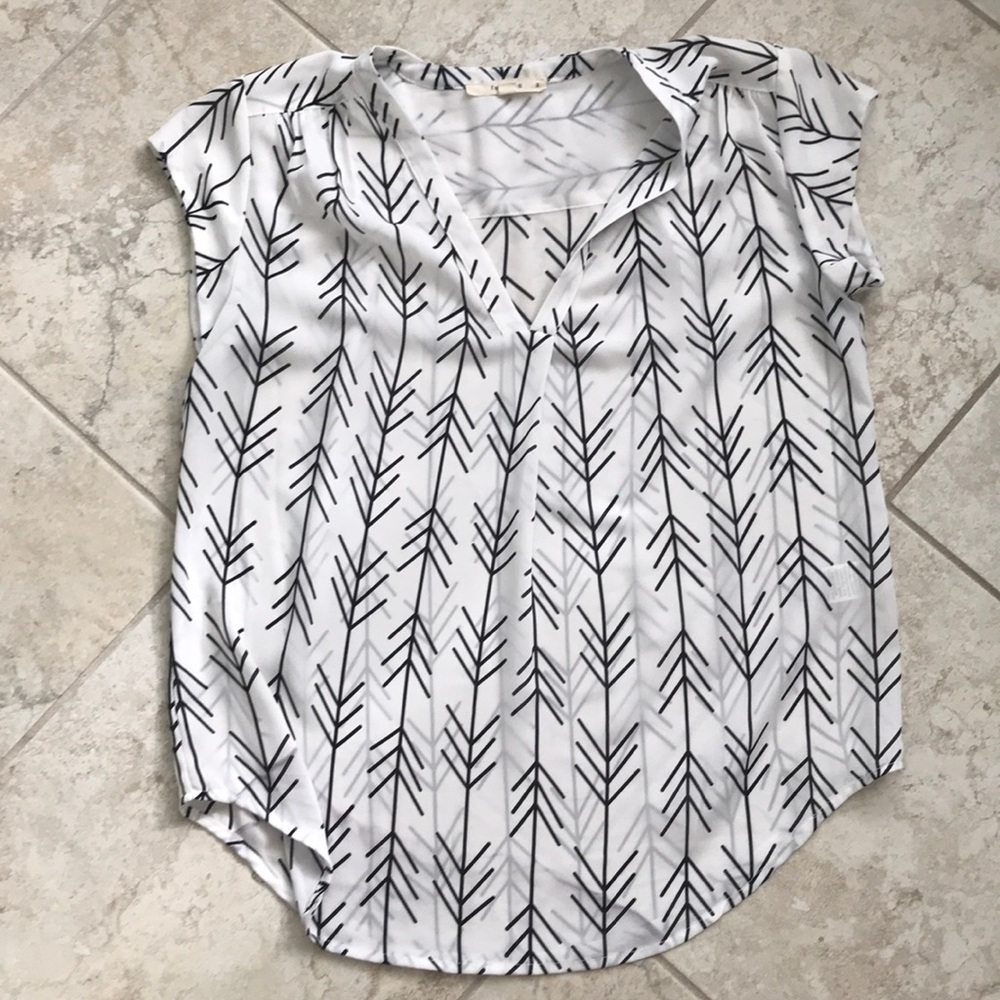 Black and White Chiffon Top